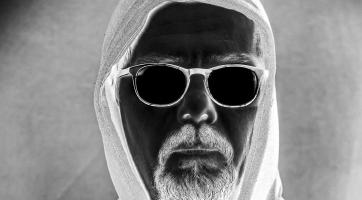 Ga naar Photo challenge 25 - Zwartkijken